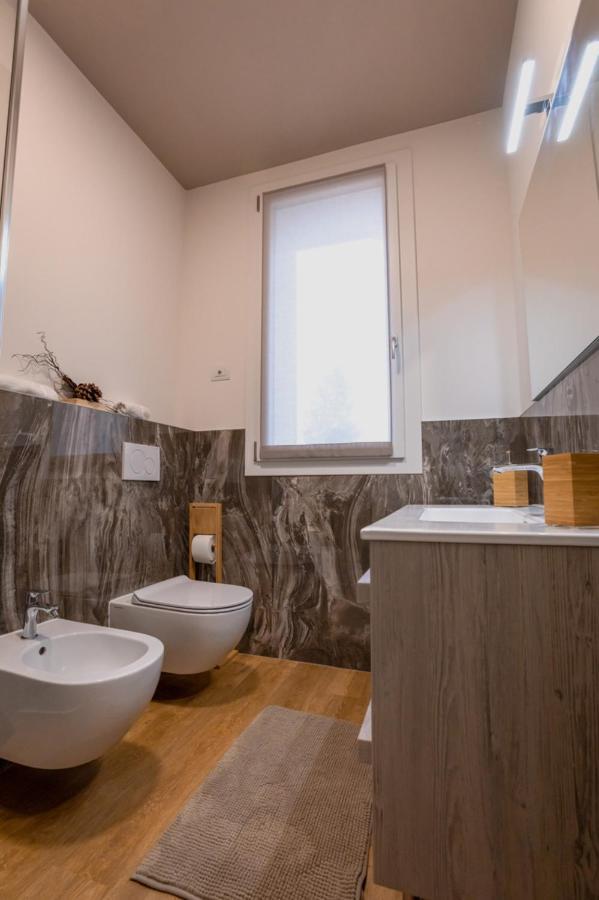 B&B Quattro Stagioni Charme And Wellness Besnate Εξωτερικό φωτογραφία